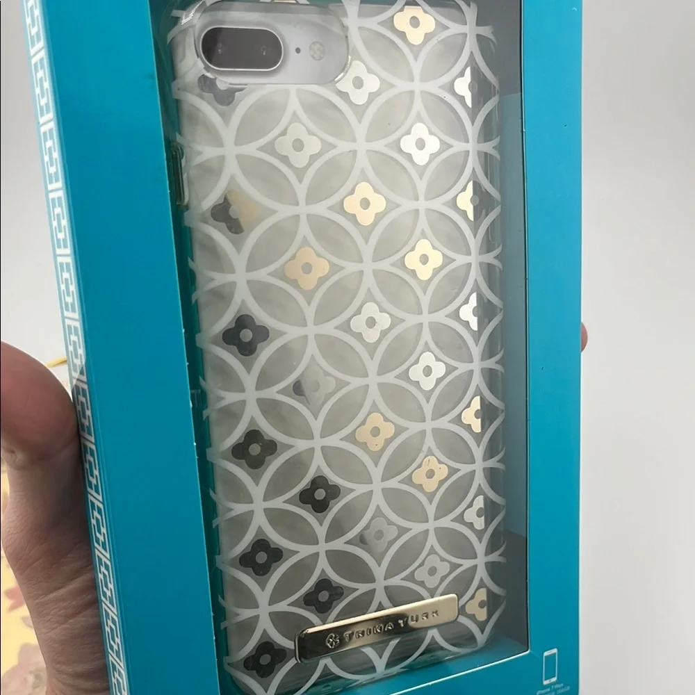 iPhone 6 Plus/ 6s Plus/ 7 Plus/ 8 Plus Translucent iPhone Case Bundle